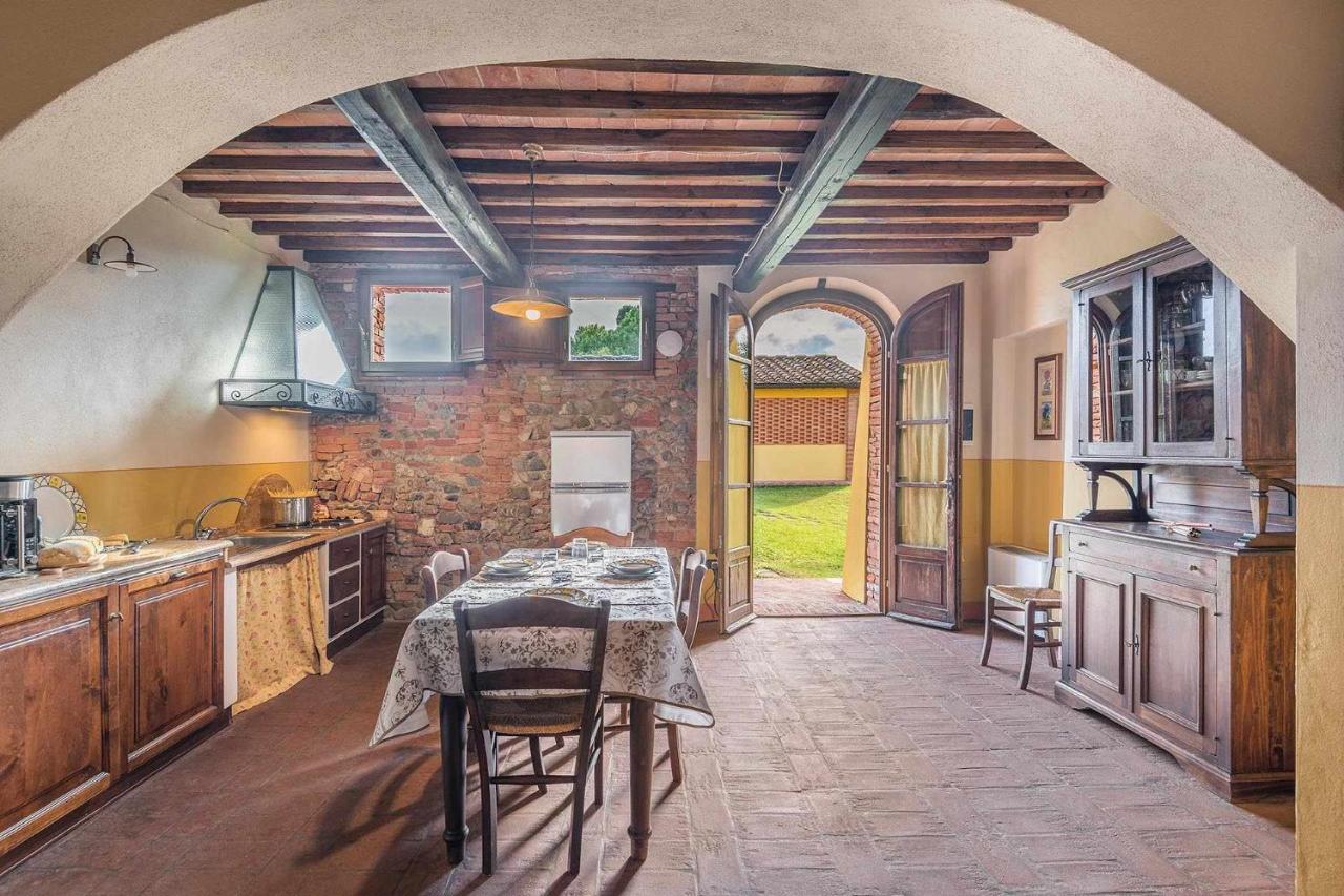 Casa D'Era Country Holiday Houses Lajatico Dış mekan fotoğraf