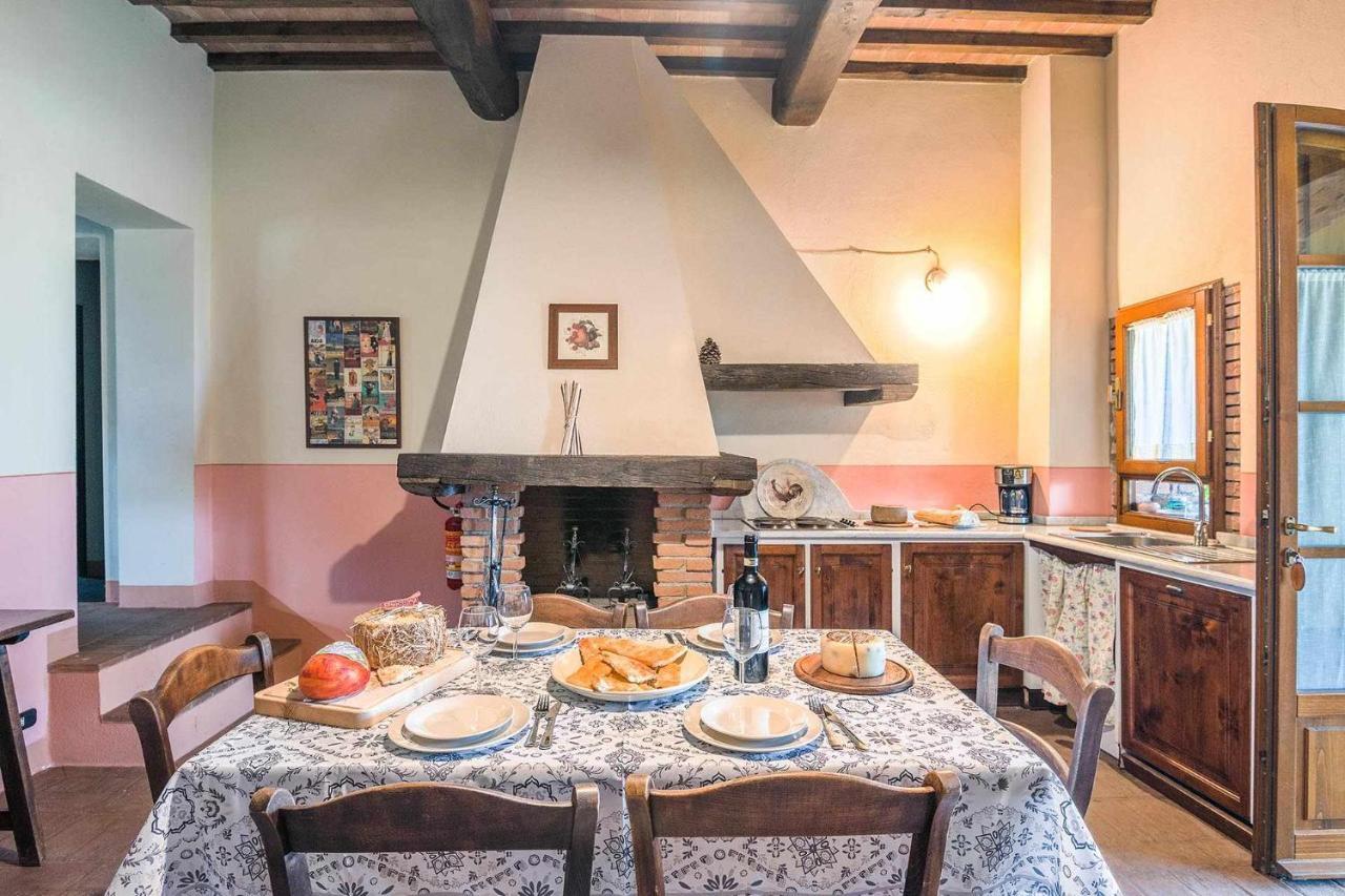 Casa D'Era Country Holiday Houses Lajatico Dış mekan fotoğraf