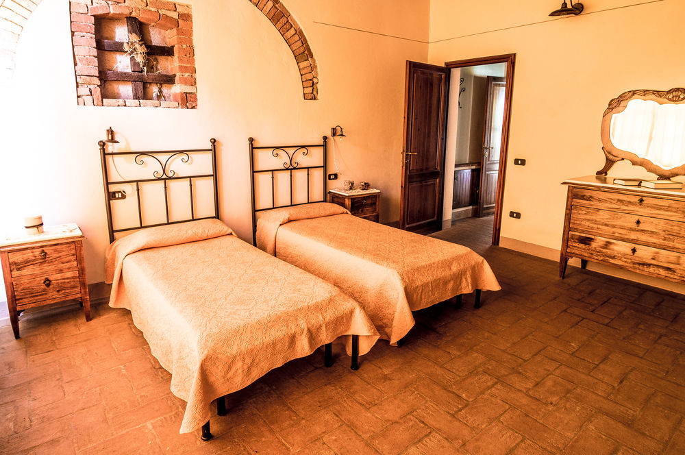 Casa D'Era Country Holiday Houses Lajatico Dış mekan fotoğraf